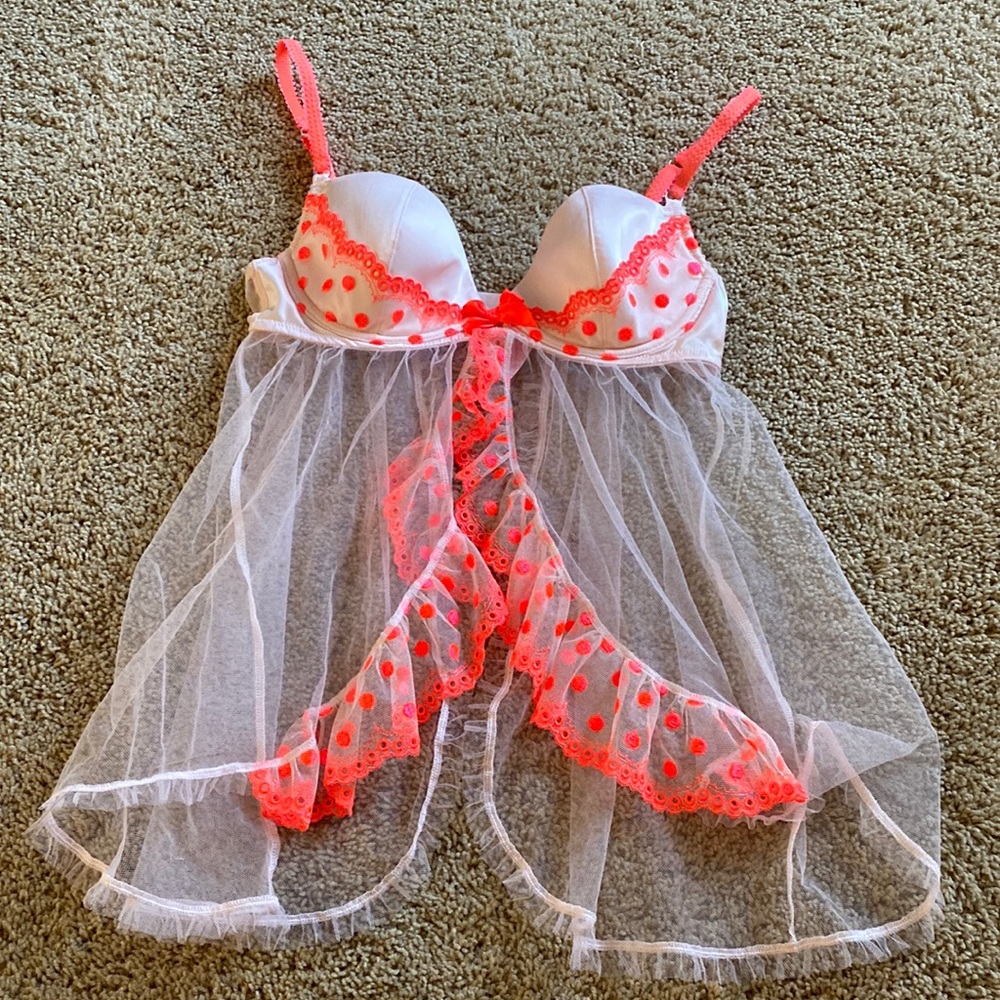 VS Lingerie